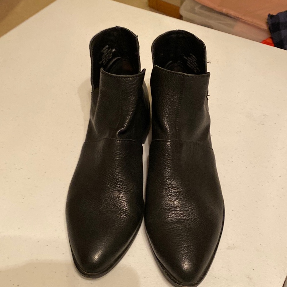 Black Lucky Brand boots.